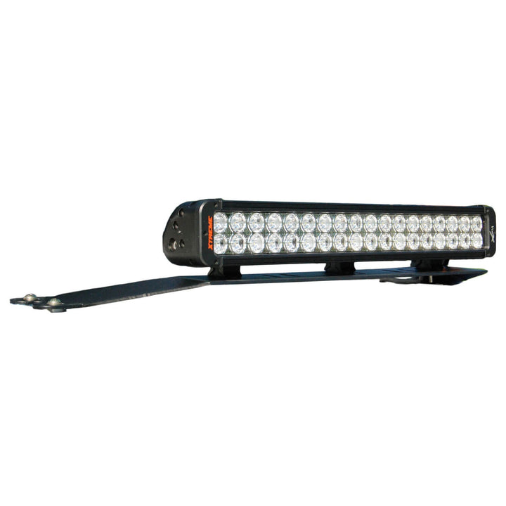 Montaje para barra de luz en capó Jeep JK 2007-2017 (con XIL-PX3610)  